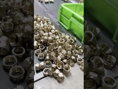 فشرده سازی پیت برنج Pex Crimp Fittings قابل جدا کردن برای لوله های آب چند لایه Pex